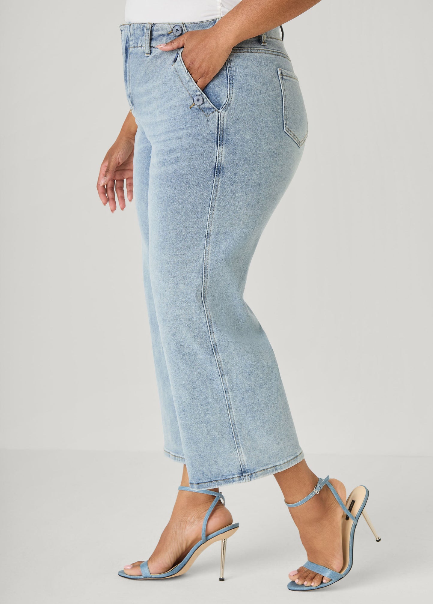 Ashley Stewart Denim Sailor Capris Dk Wash