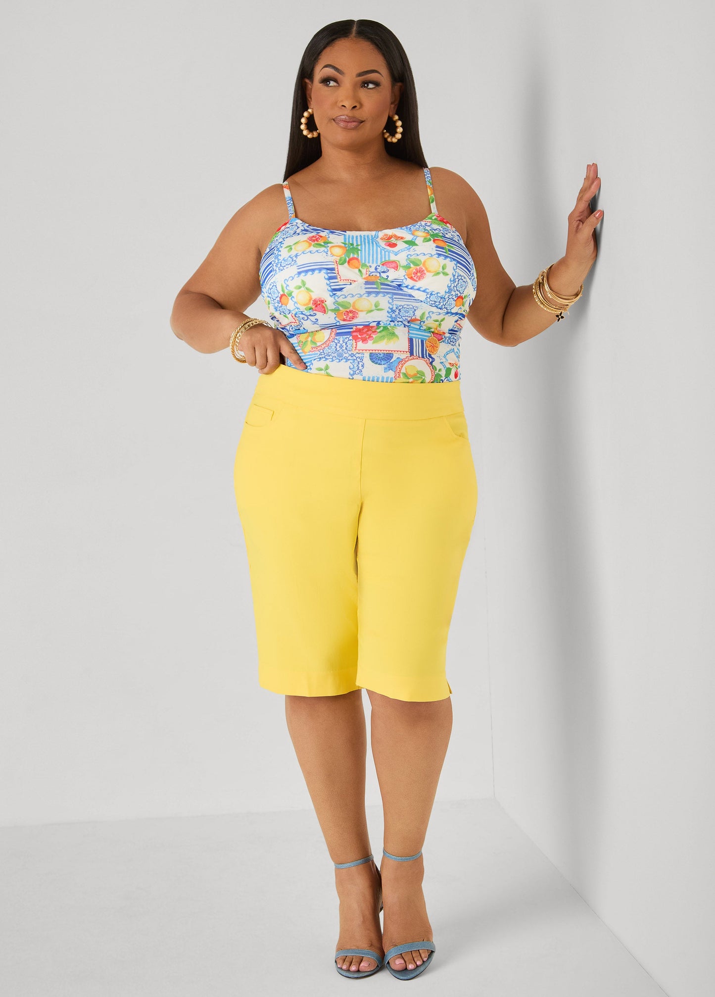 Ashley Stewart Millennium Bermuda Shorts Poinsettia