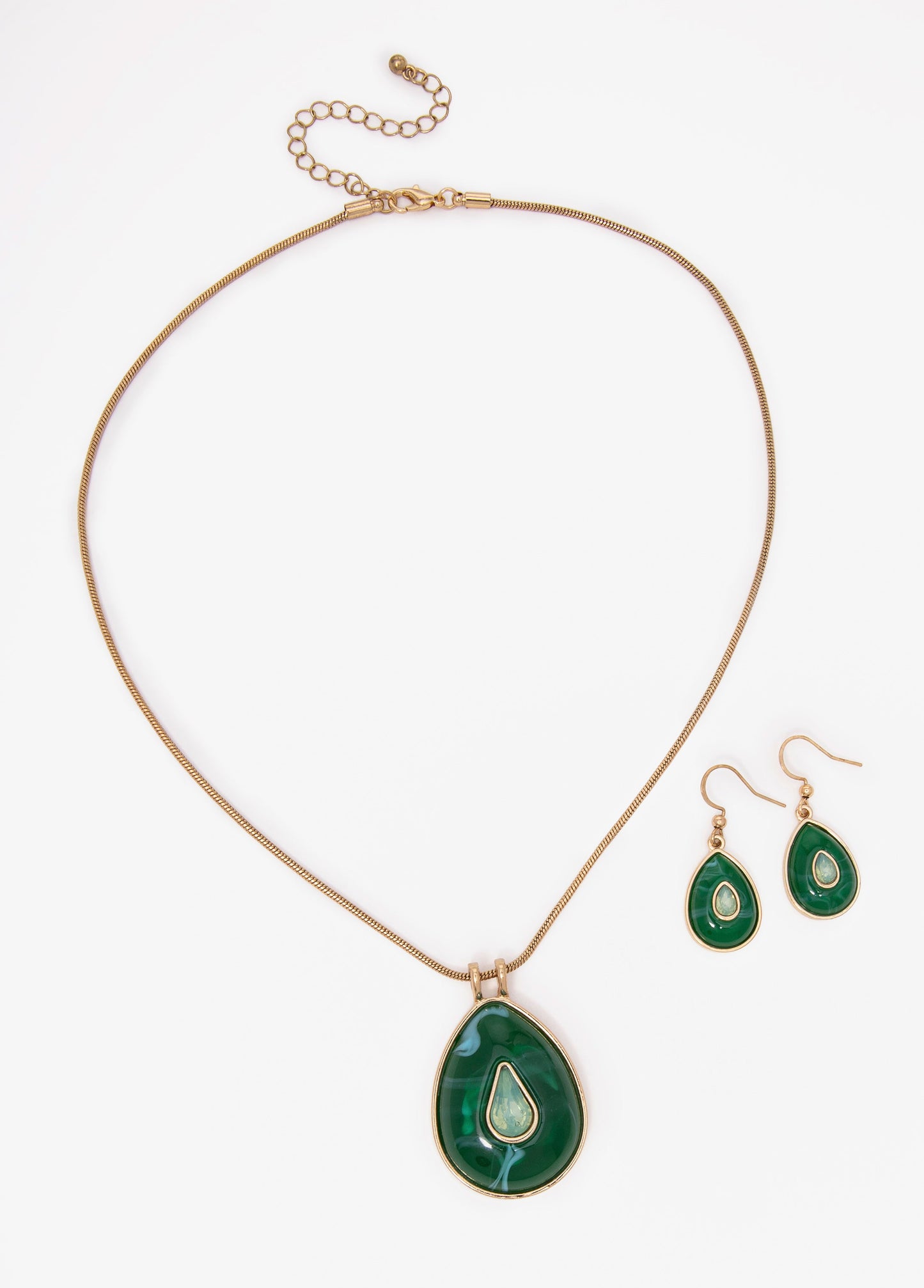 Ashley Stewart Teardrop Stone Necklace Set Bud Green
