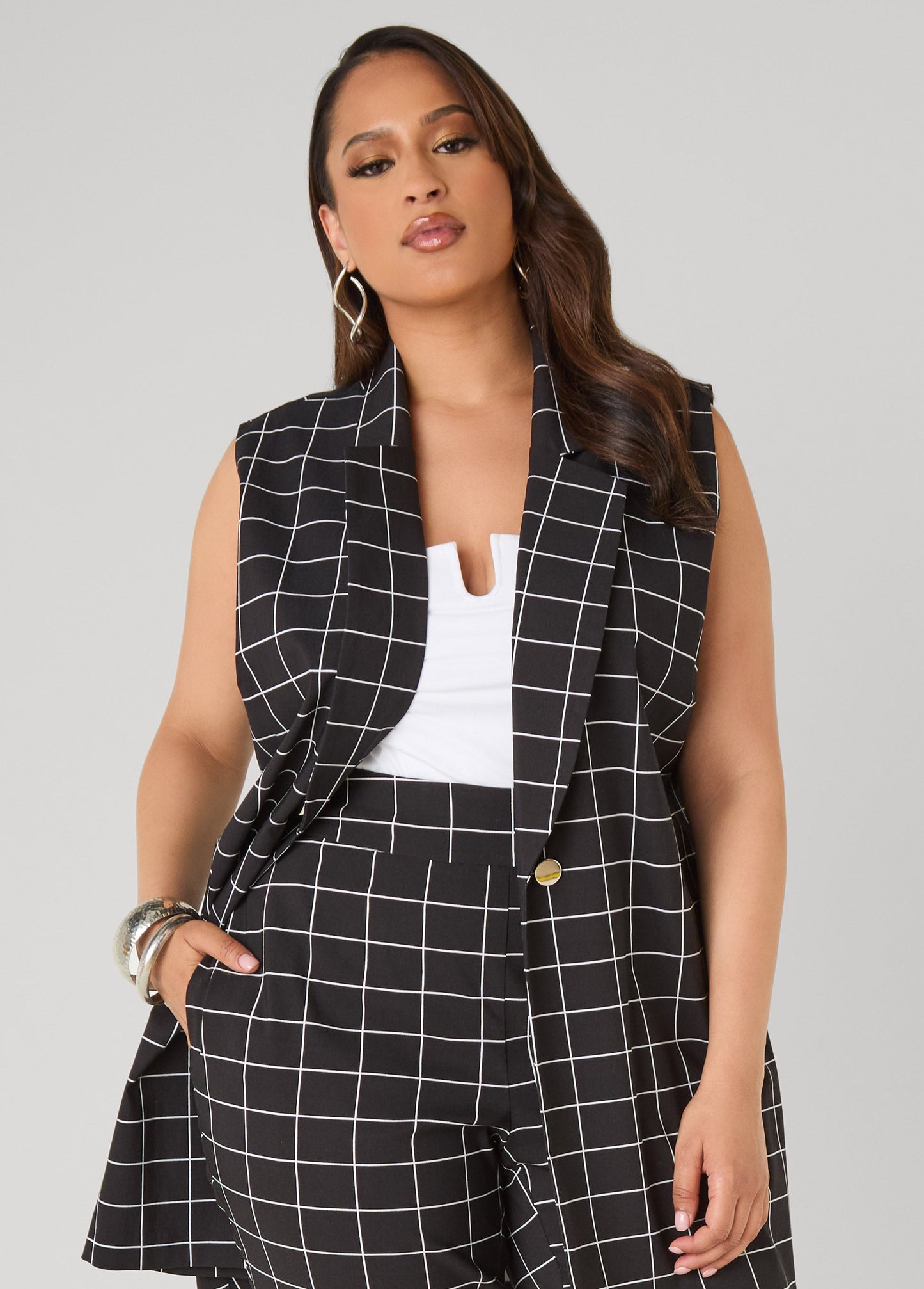 Ashley Stewart Millennium Checked Vest Black White