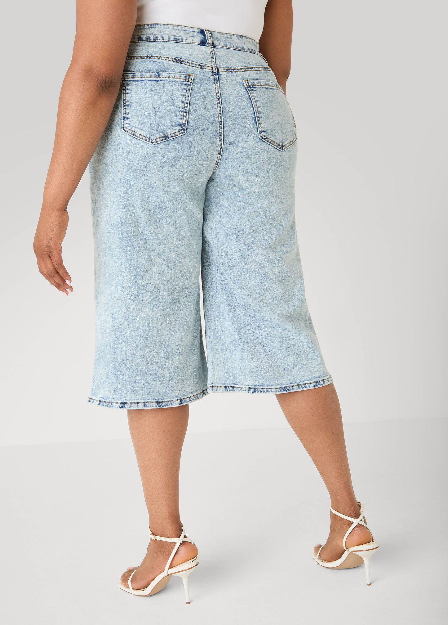 Ashley Stewart Tie Front Acid Wash Denim Capris Acid