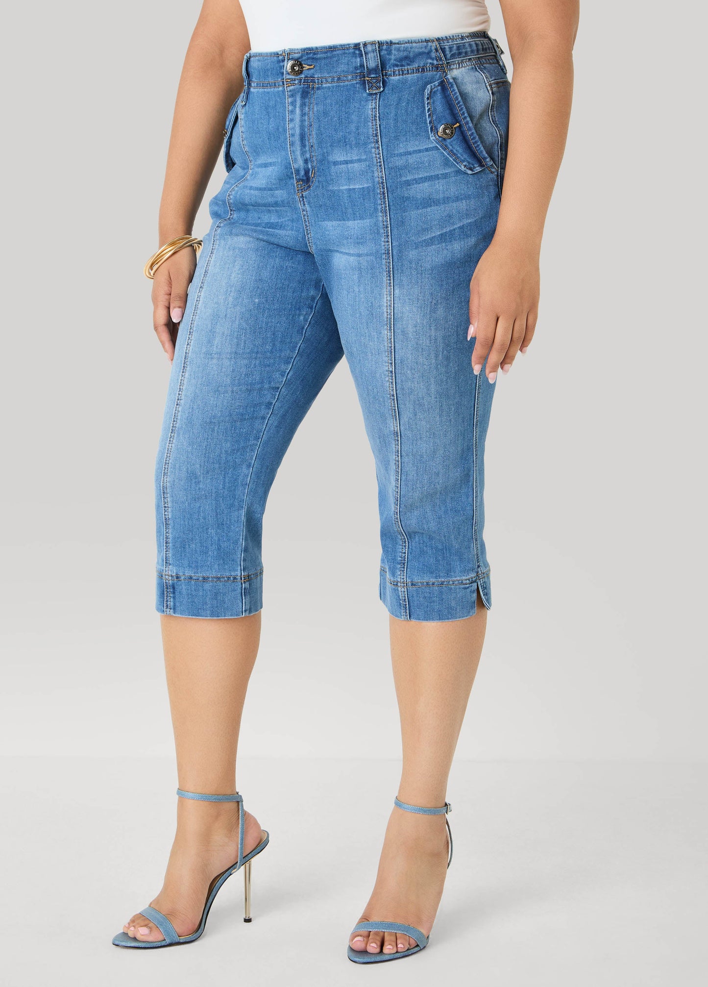 Ashley Stewart Flap Pocket Seamed Denim Capris Medium Blue