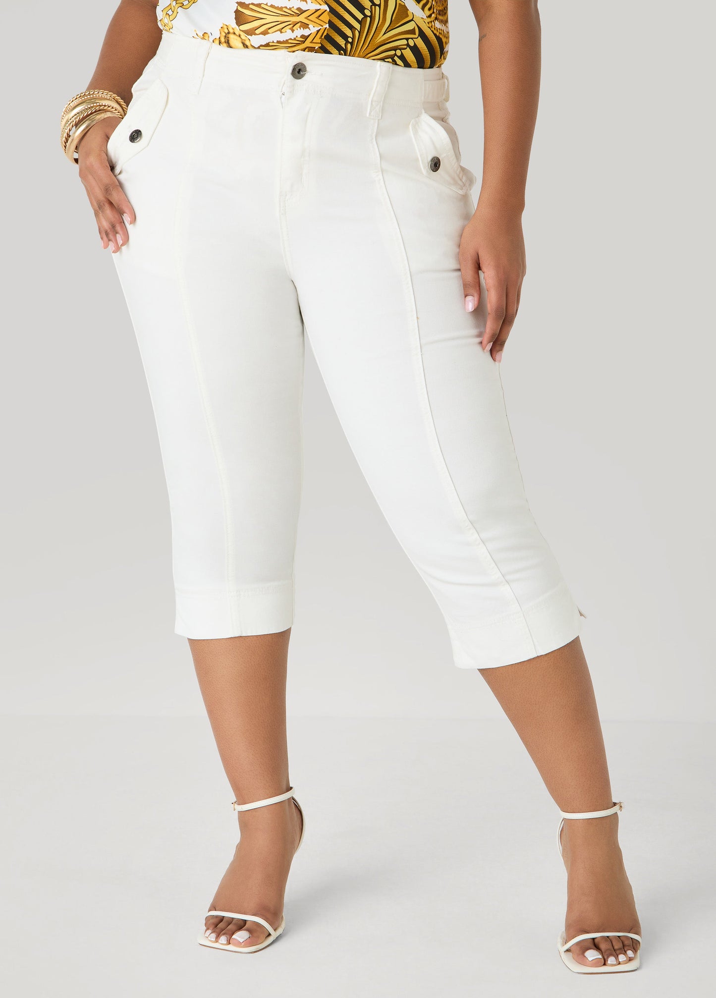 Ashley Stewart Flap Pocket Seamed Denim Capris Medium Blue