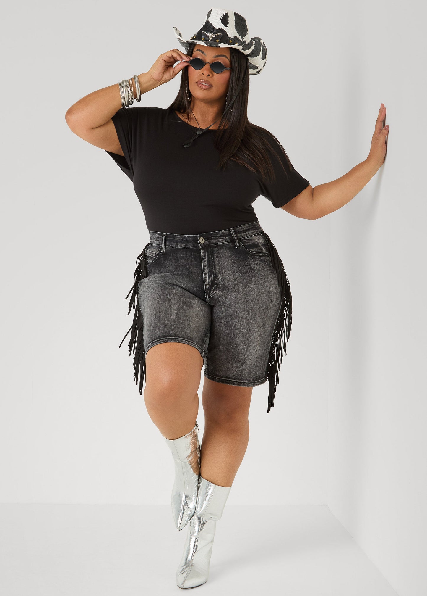 Ashley Stewart Fringed Denim Shorts Dk Wash