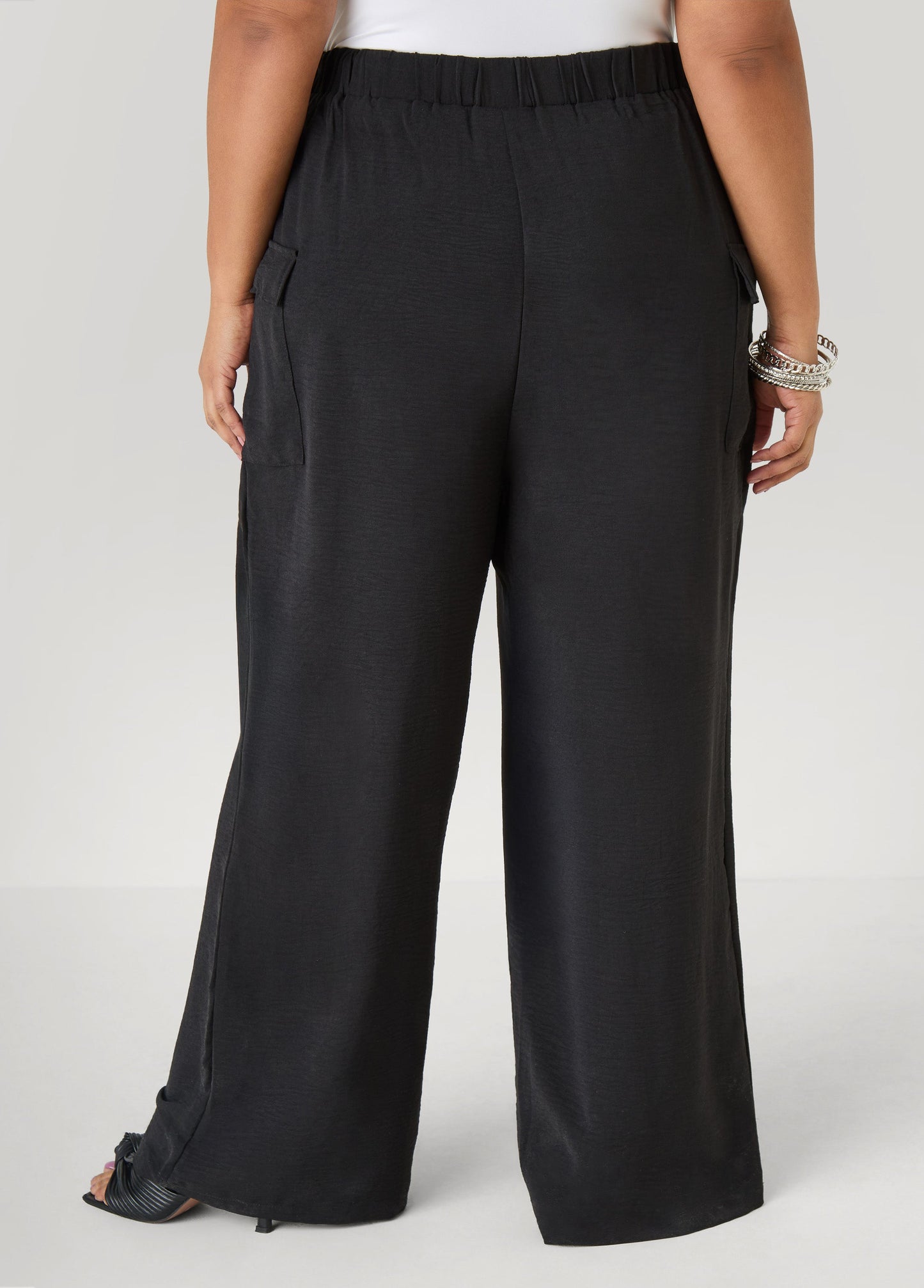 Ashley Stewart Textured Wide Leg Cargo Pants Rooibos