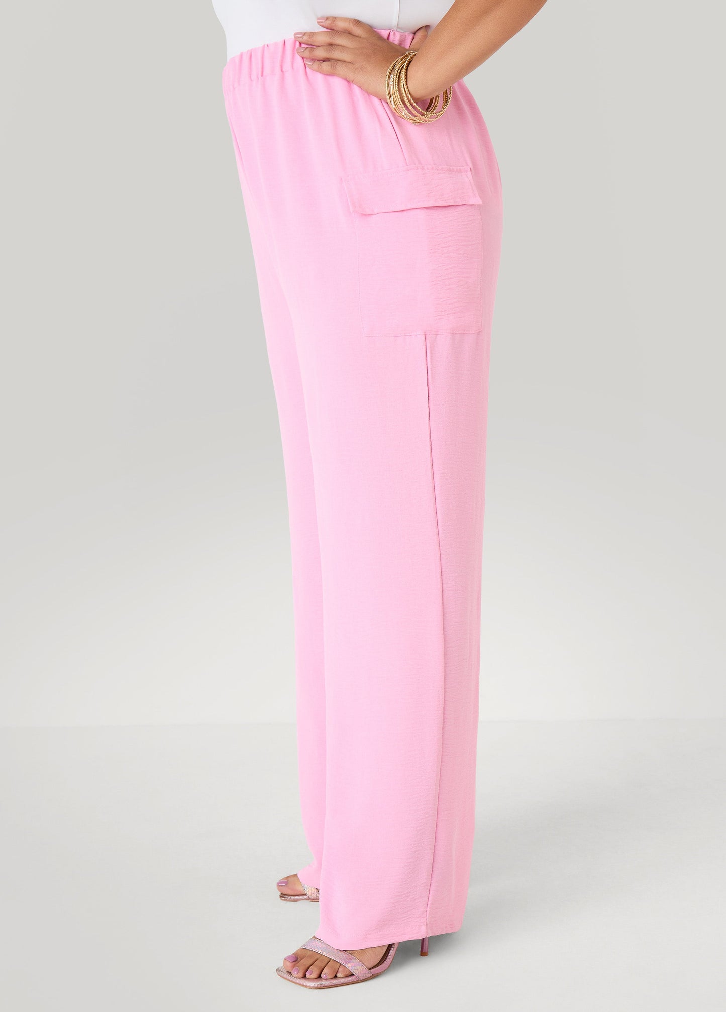Ashley Stewart Textured Wide Leg Cargo Pants Rooibos