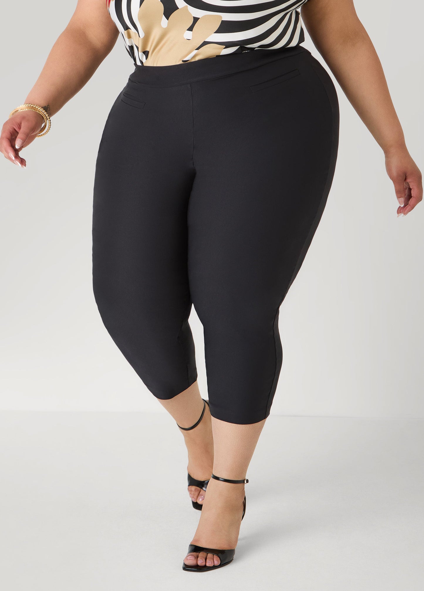 Ashley Stewart Millennium Pocket Capris Black