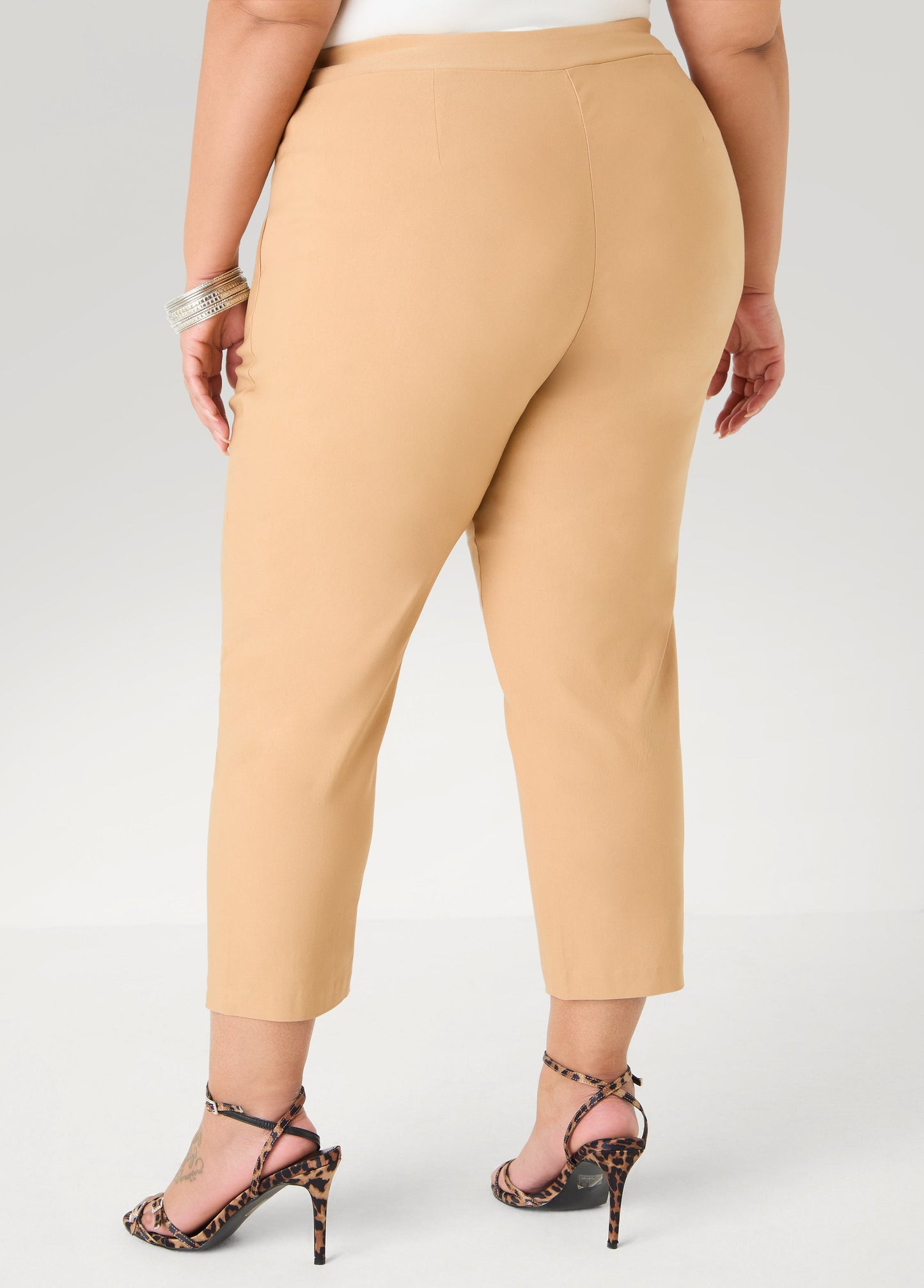 Ashley Stewart Millennium Pull On Capris Iced Coffee