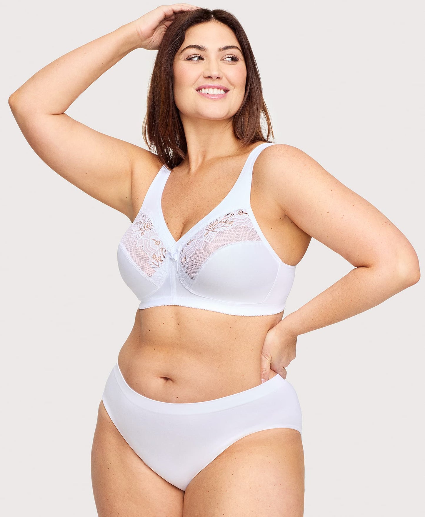 Ashley Stewart MagicLift Minimizer Bra White