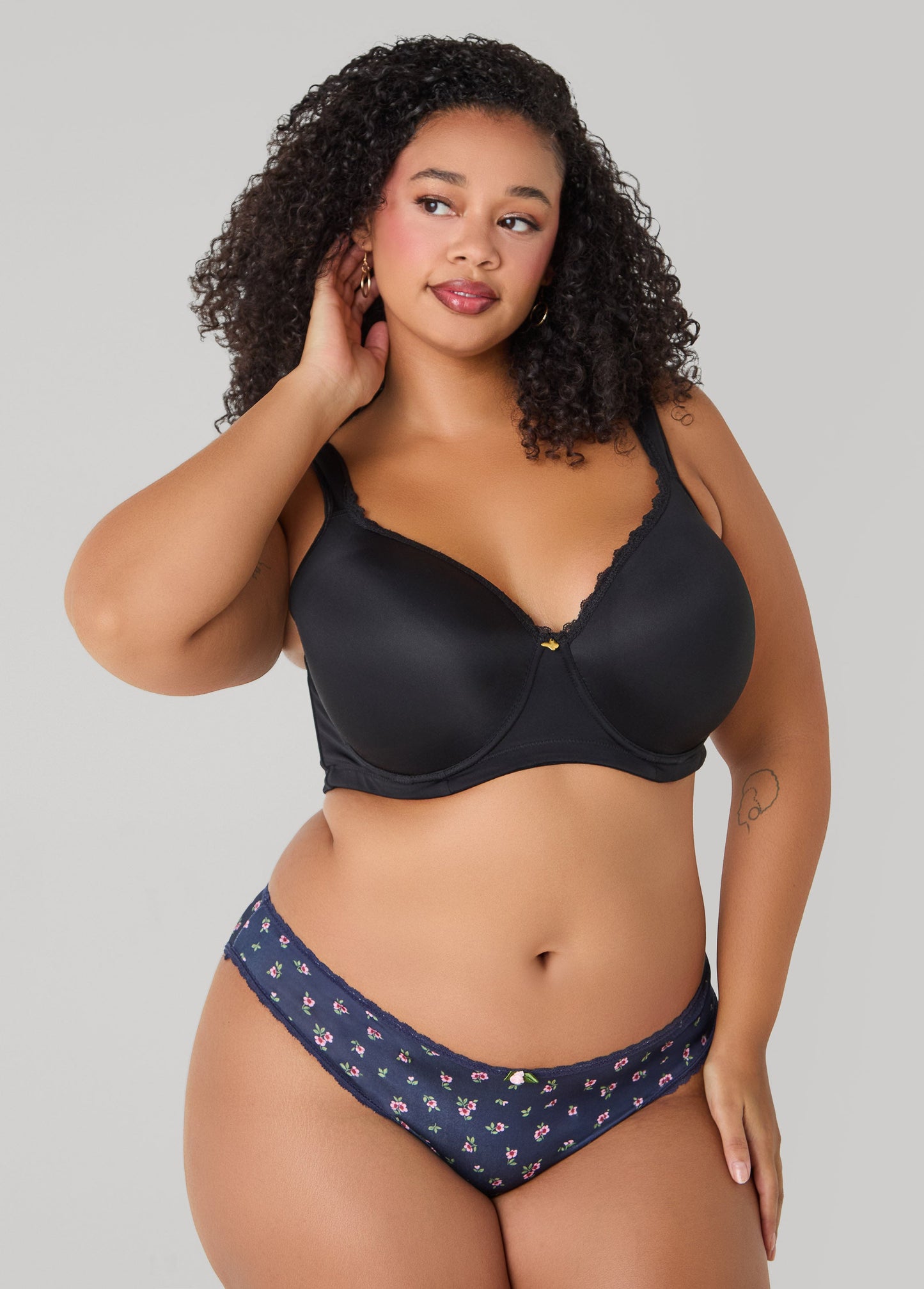 Ashley Stewart Lace Trimmed 3 Pack Bikini Panties Navy