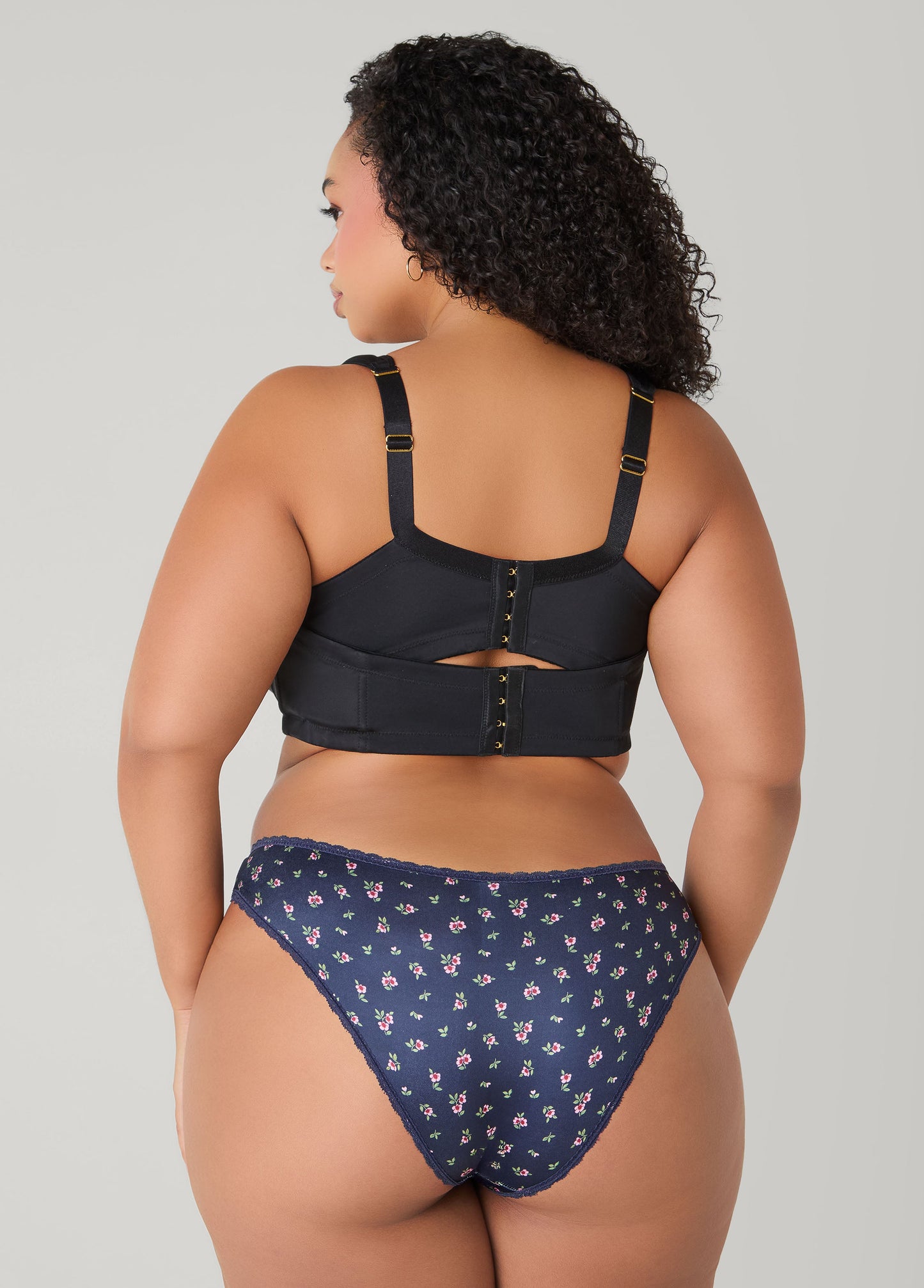 Ashley Stewart Lace Trimmed 3 Pack Bikini Panties Navy