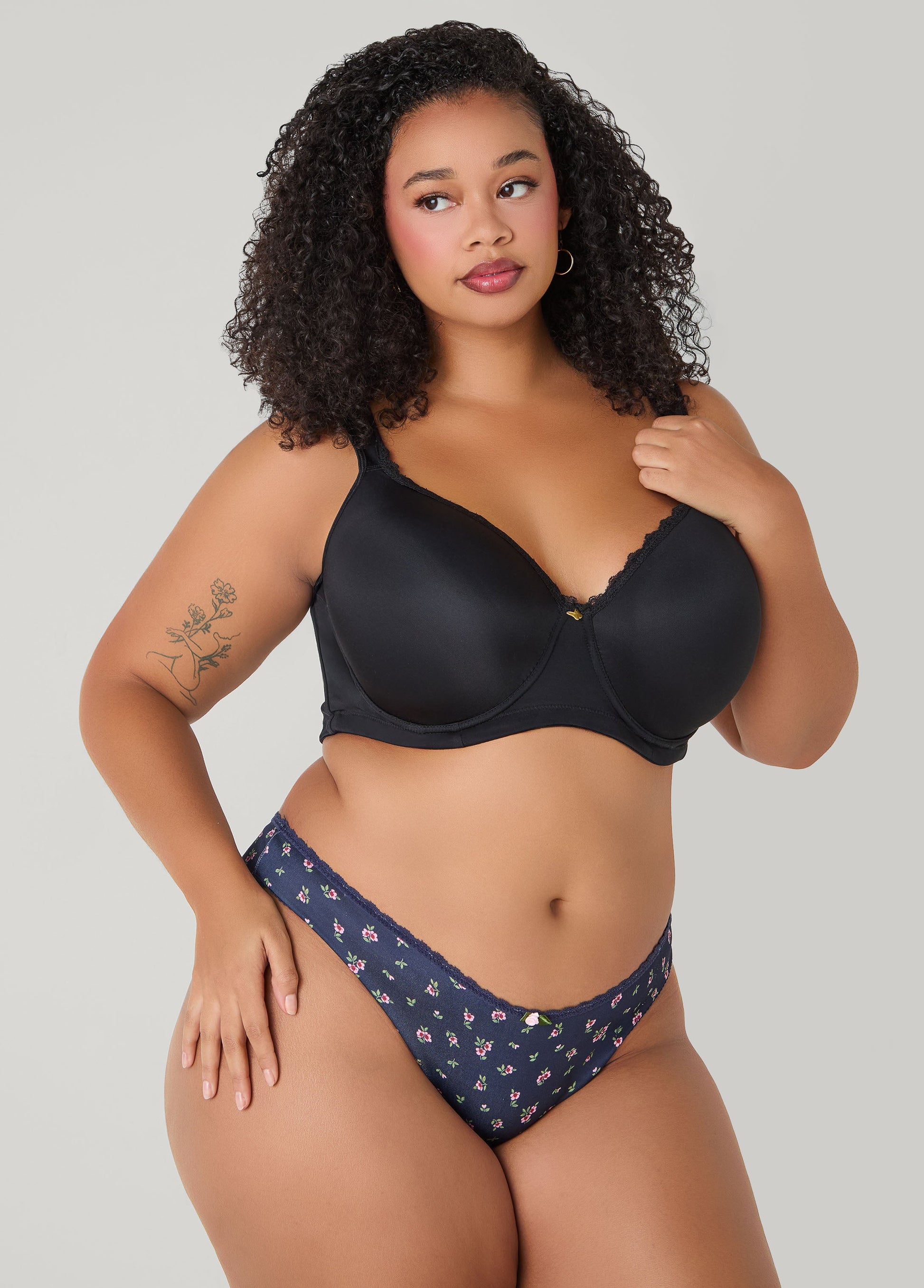 Ashley Stewart Lace Trimmed 3 Pack Bikini Panties Navy