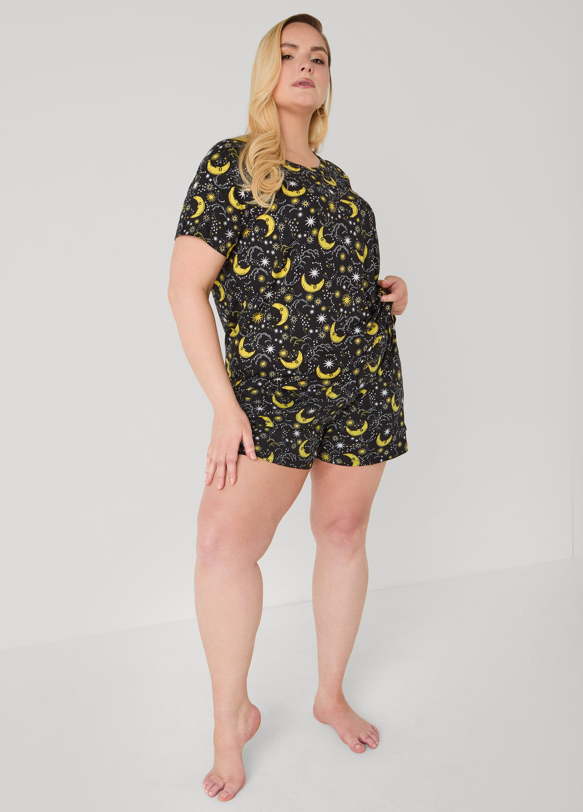 Ashley Stewart Moon To Noon Moon Print Short Set Black