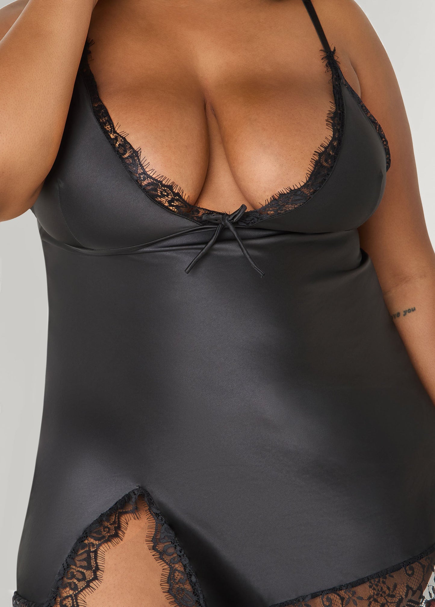 Ashley Stewart Lace Trimmed Satin Chemise Set Black