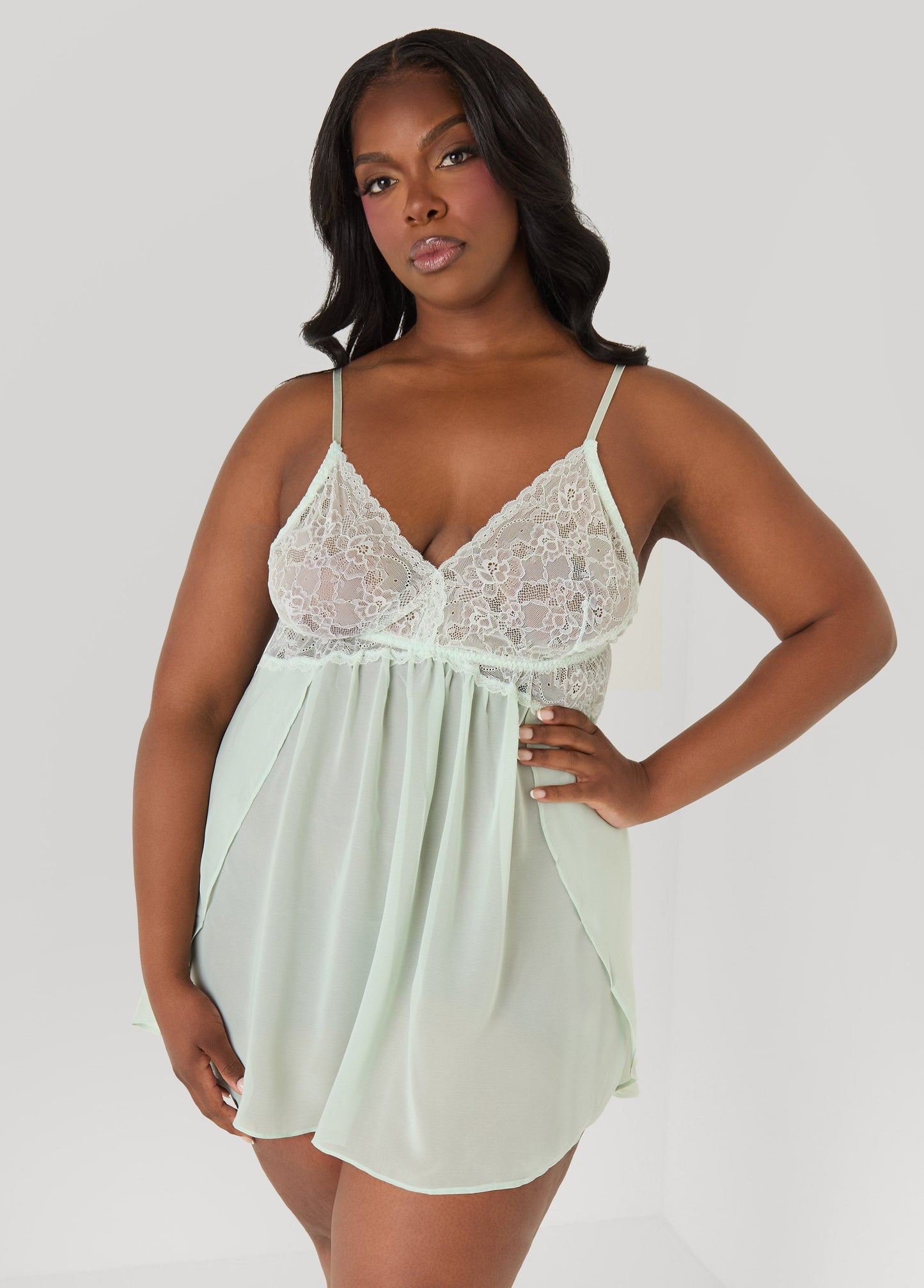 Ashley Stewart Lace Paneled Babydoll And Robe Set Green