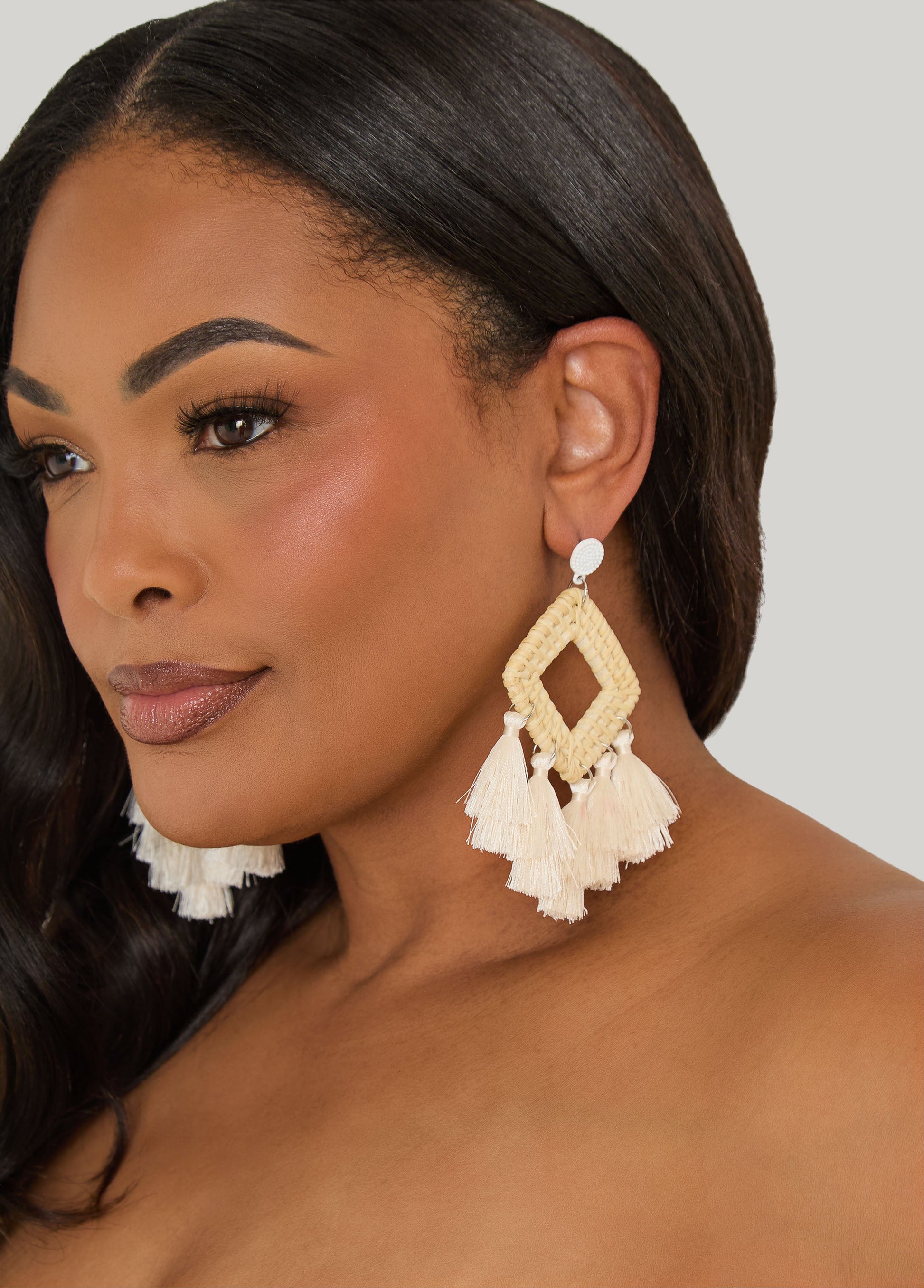 Ashley Stewart Tasseled Raffia Earrings White