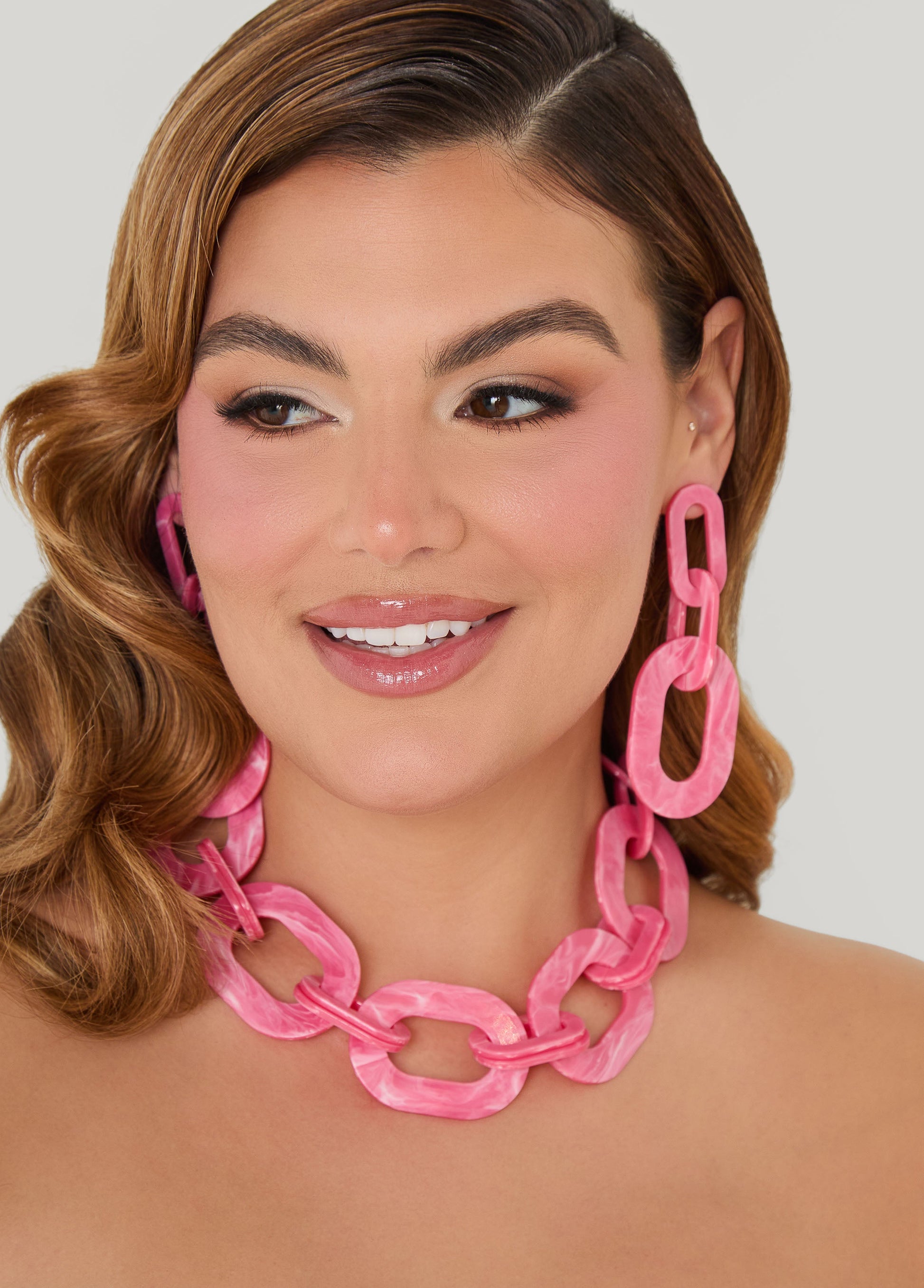 Ashley Stewart Marbled Chain Link Necklace Set Calypso Coral