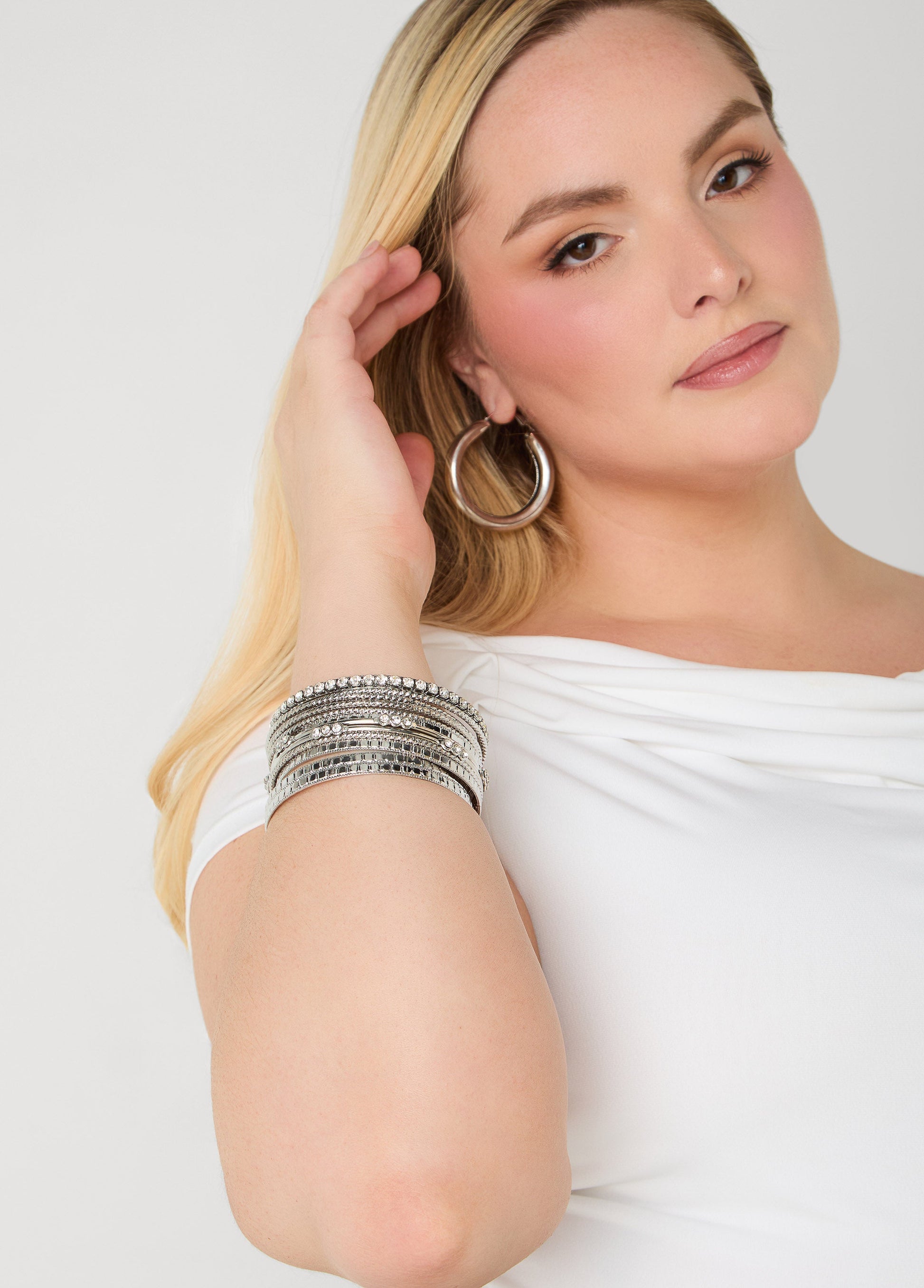 Ashley Stewart Set Of 13 Silver Tone Bangles Silver
