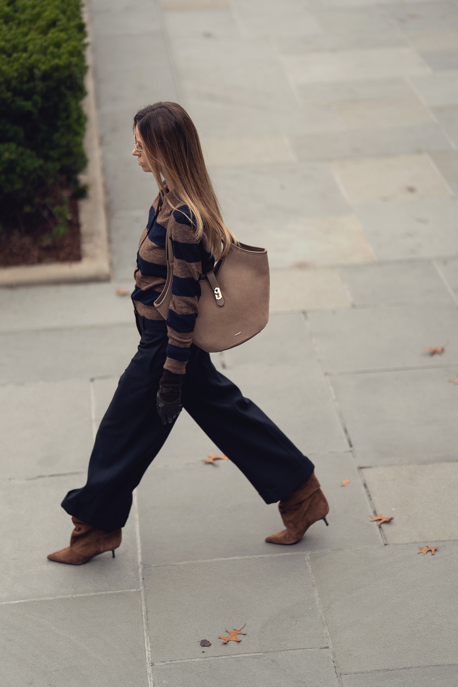 Ashley Stewart Joyce Tote Brown
