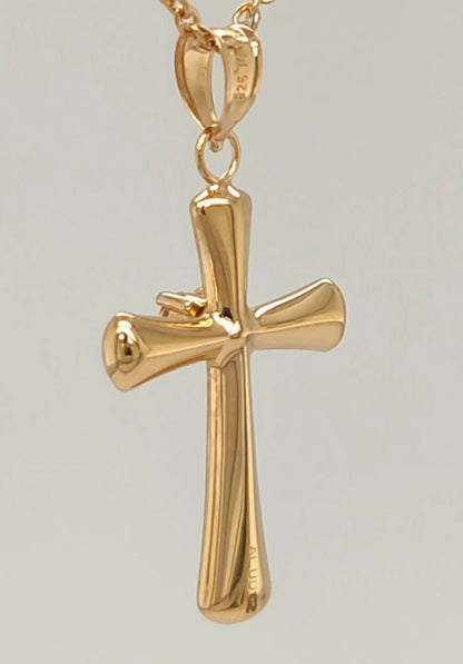 Ashley Stewart 0.10 Carat Lab Grown Diamond Cross Pendant Necklace In Yellow Gold Pla