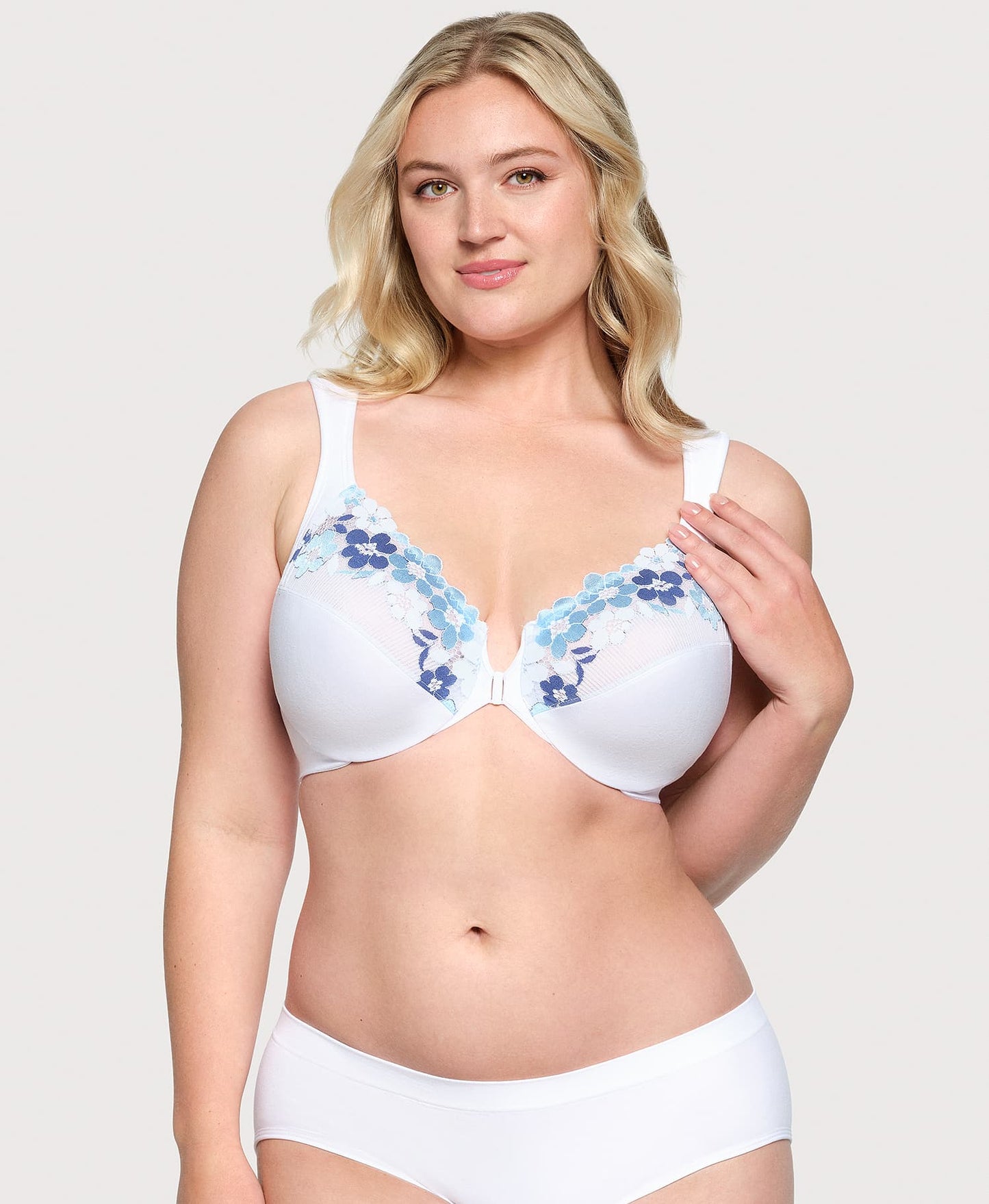 Ashley Stewart Front-Closure Cotton WonderWire Bra White