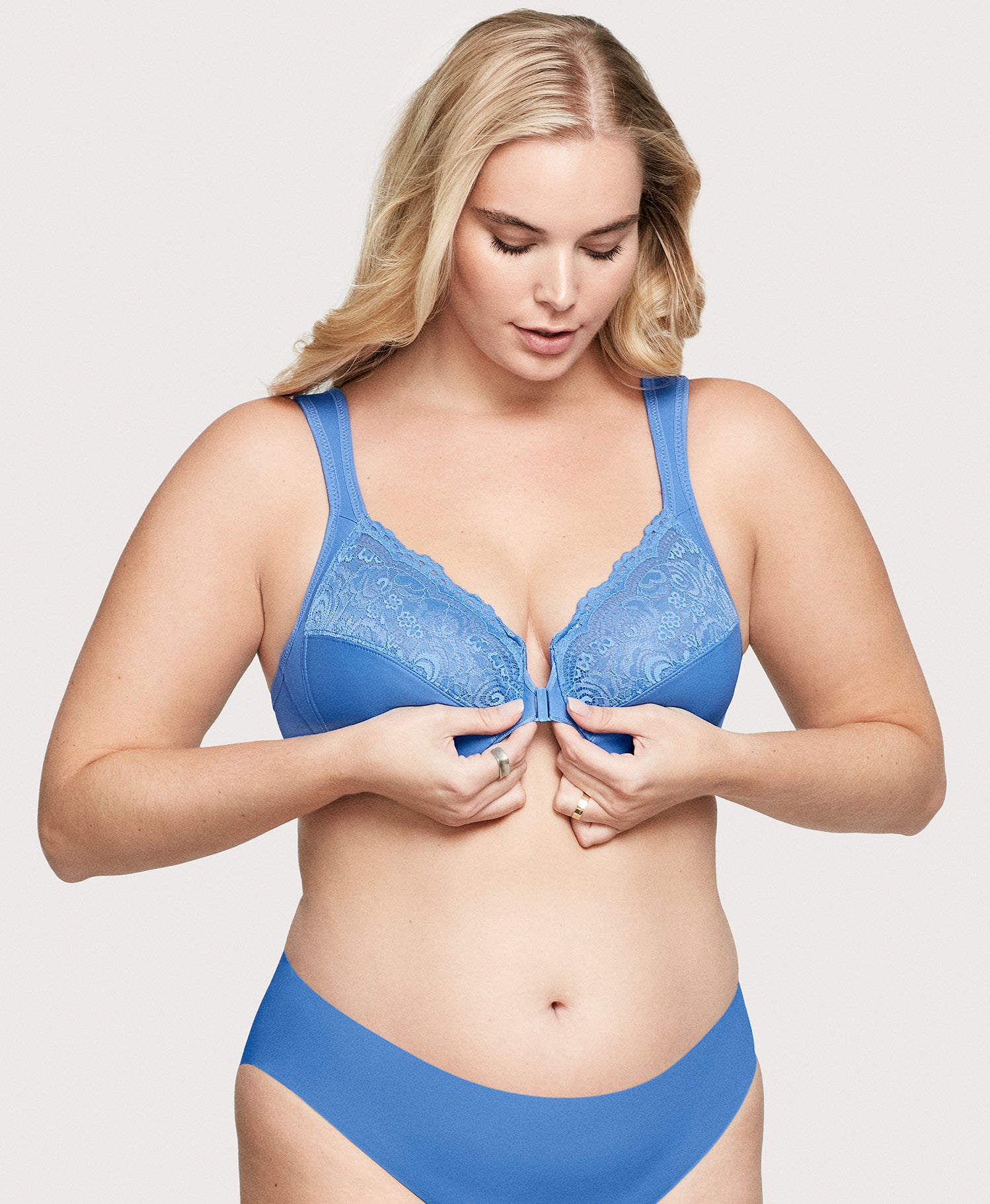 Ashley Stewart Front-Closure WonderWire Bra Blue Azure