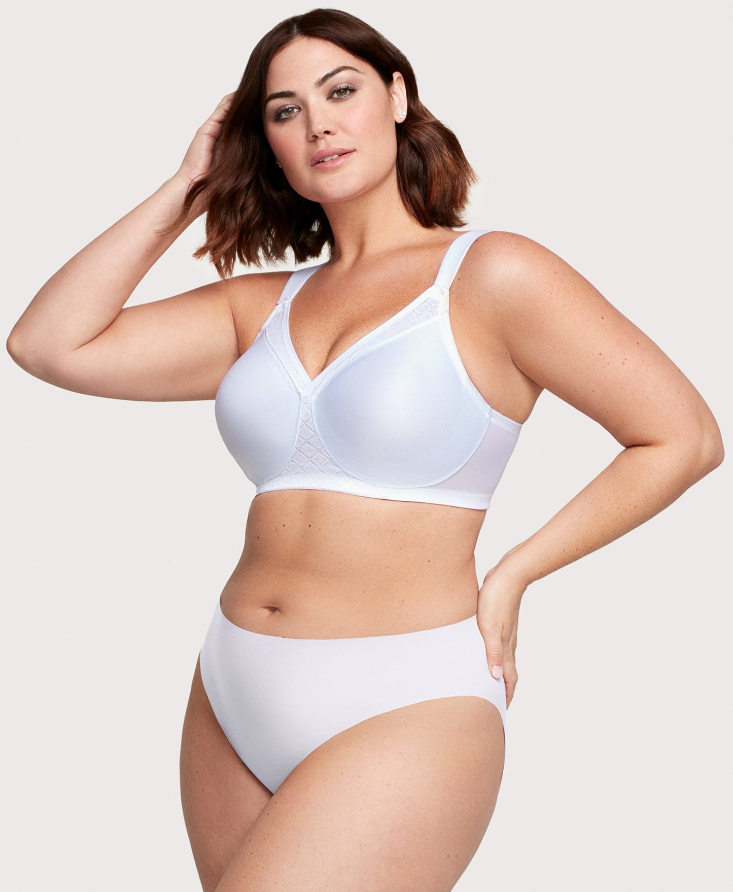 Ashley Stewart MagicLift Seamless Support T-Shirt Bra White
